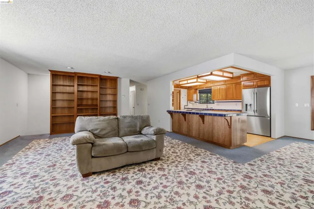 21478 Paseo De Los Portales Sonora, CA 95370