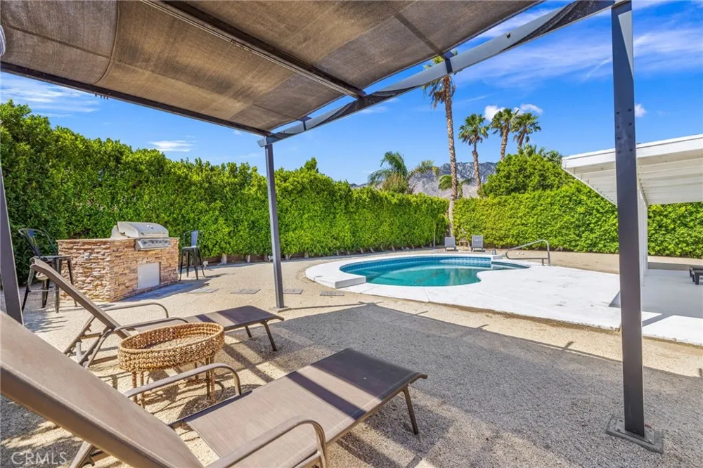 1489 E Francis Drive Palm Springs, CA 92262