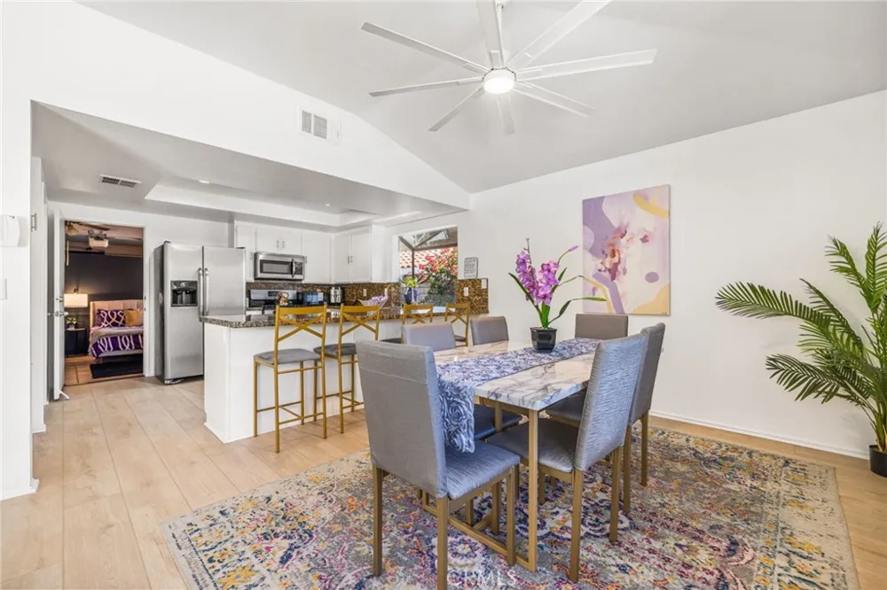 1489 E Francis Drive Palm Springs, CA 92262