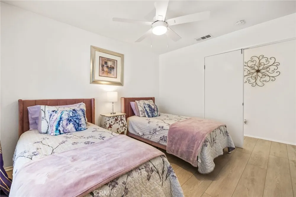 1489 E Francis Drive Palm Springs, CA 92262