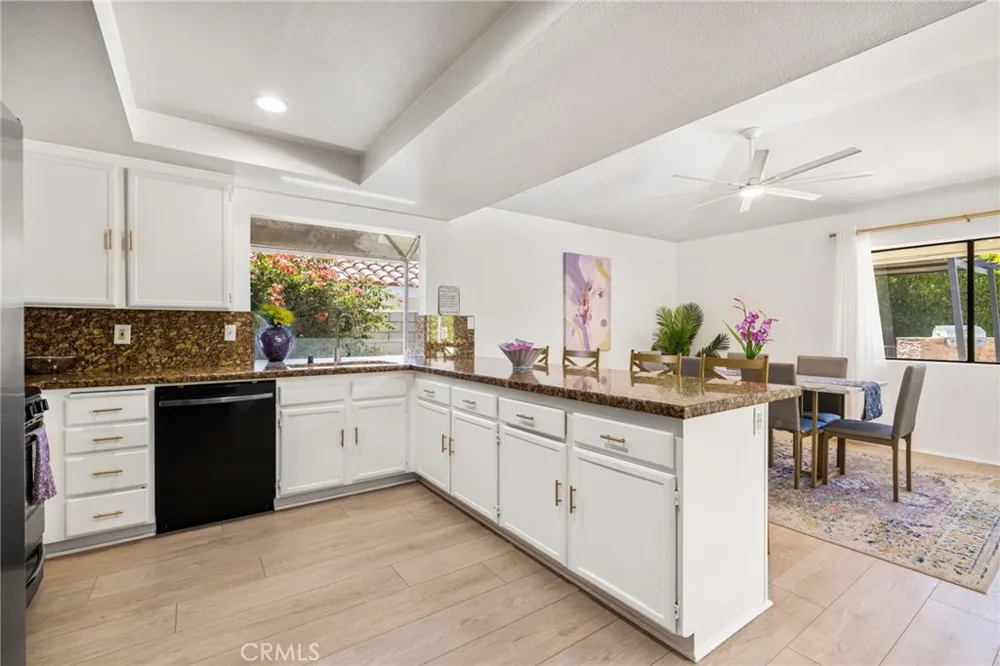 1489 E Francis Drive Palm Springs, CA 92262