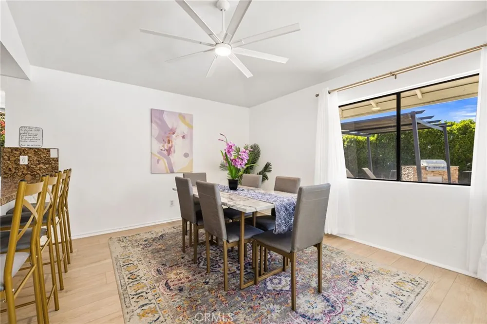 1489 E Francis Drive Palm Springs, CA 92262