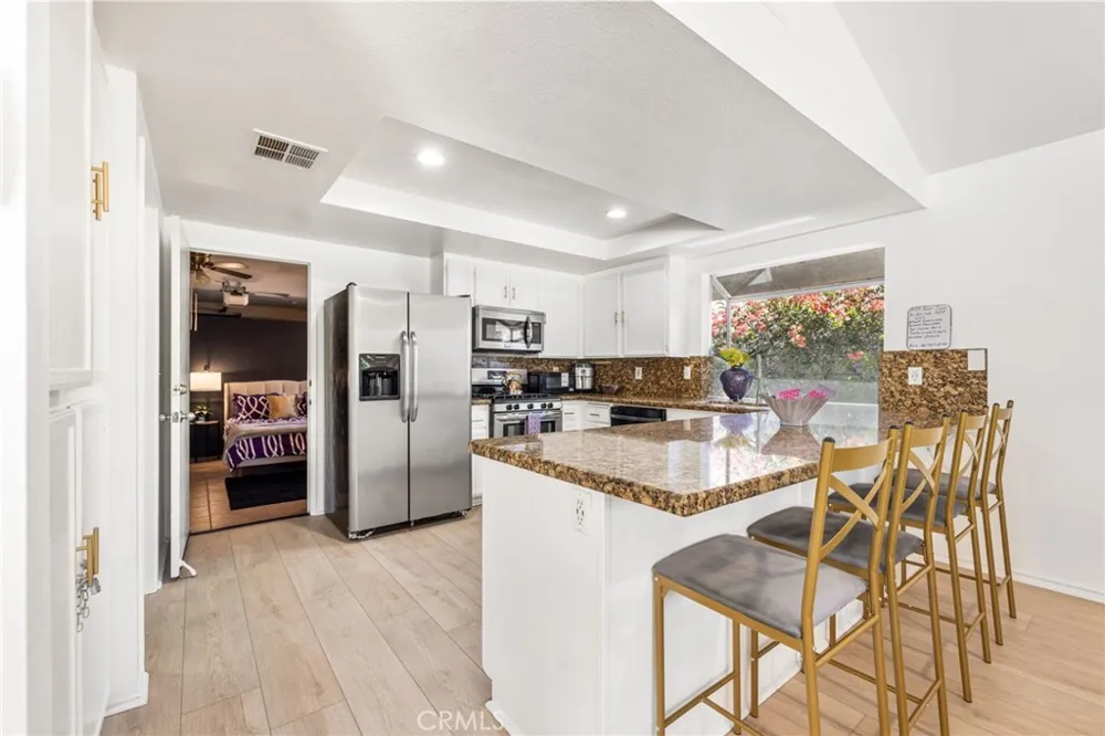 1489 E Francis Drive Palm Springs, CA 92262
