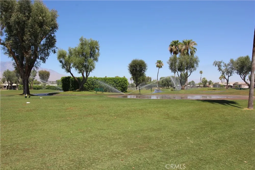 39105 Manzanita Drive Palm Desert, CA 92260