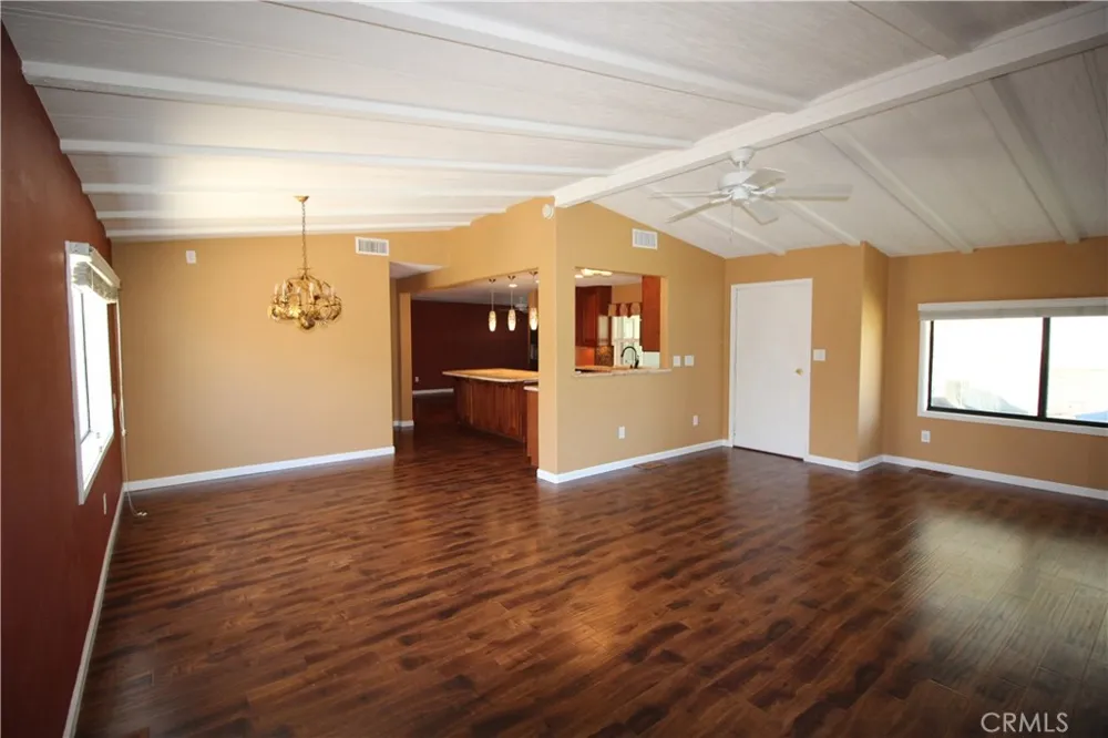39105 Manzanita Drive Palm Desert, CA 92260