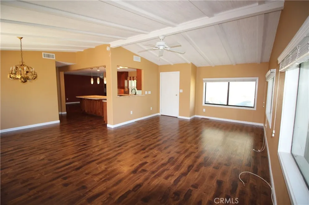39105 Manzanita Drive Palm Desert, CA 92260