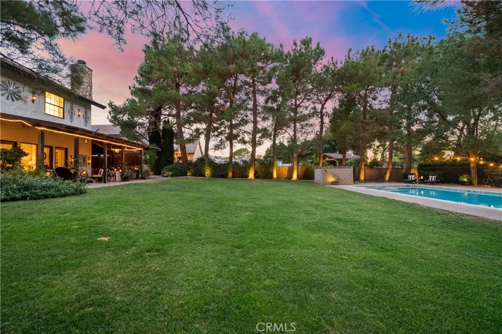 4721 W Avenue M14 Quartz Hill, CA 93536