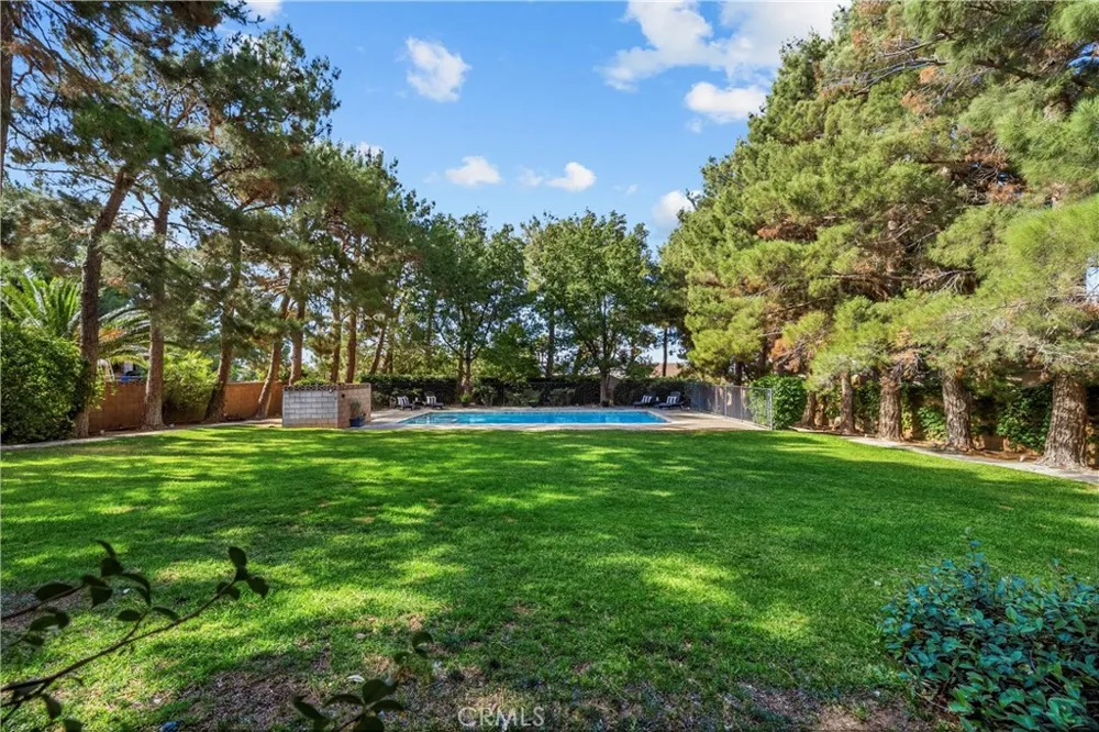 4721 W Avenue M14 Quartz Hill, CA 93536