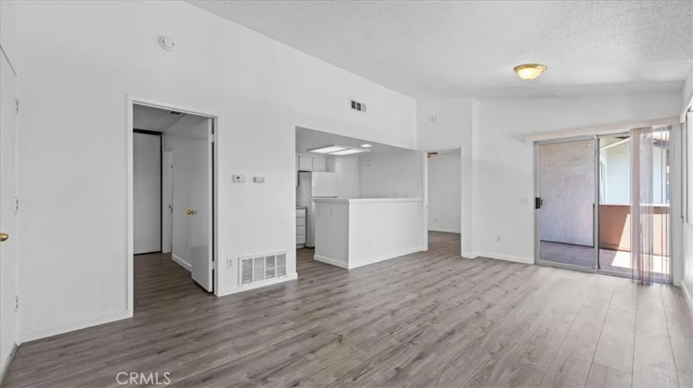 3651 Country Oaks Loop #D Ontario, CA 91761