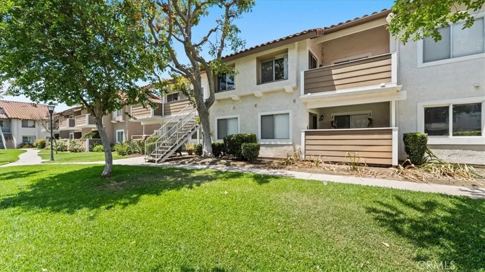 3651 Country Oaks Loop #D Ontario, CA 91761
