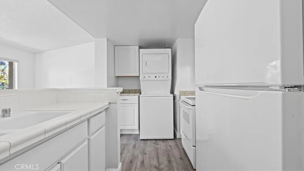 3651 Country Oaks Loop #D Ontario, CA 91761