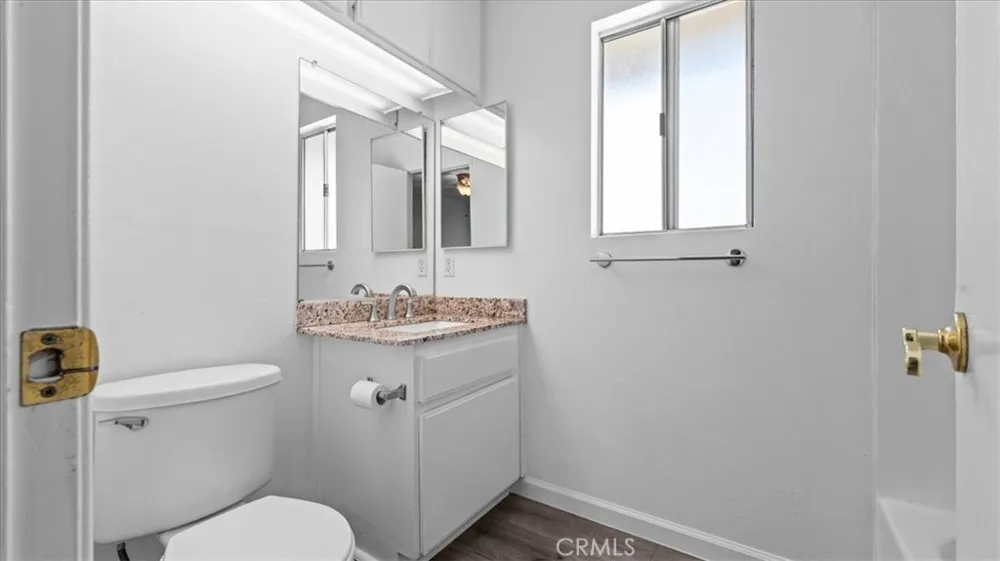 3651 Country Oaks Loop #D Ontario, CA 91761