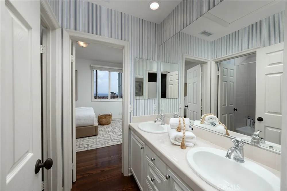 110 Sidney Bay Newport Coast, CA 92657