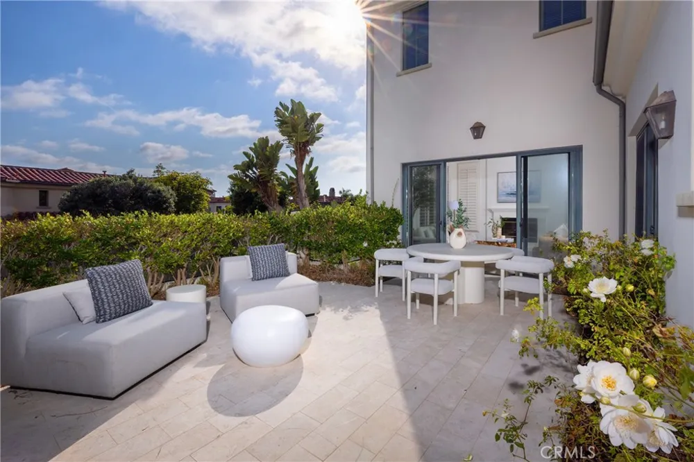 110 Sidney Bay Newport Coast, CA 92657