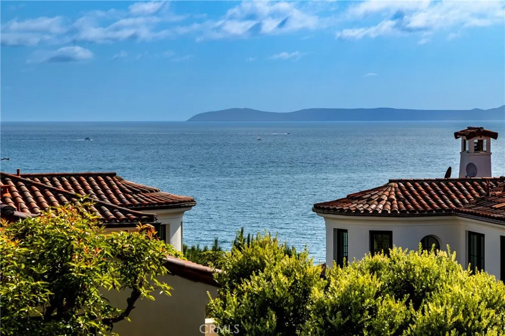 110 Sidney Bay Newport Coast, CA 92657