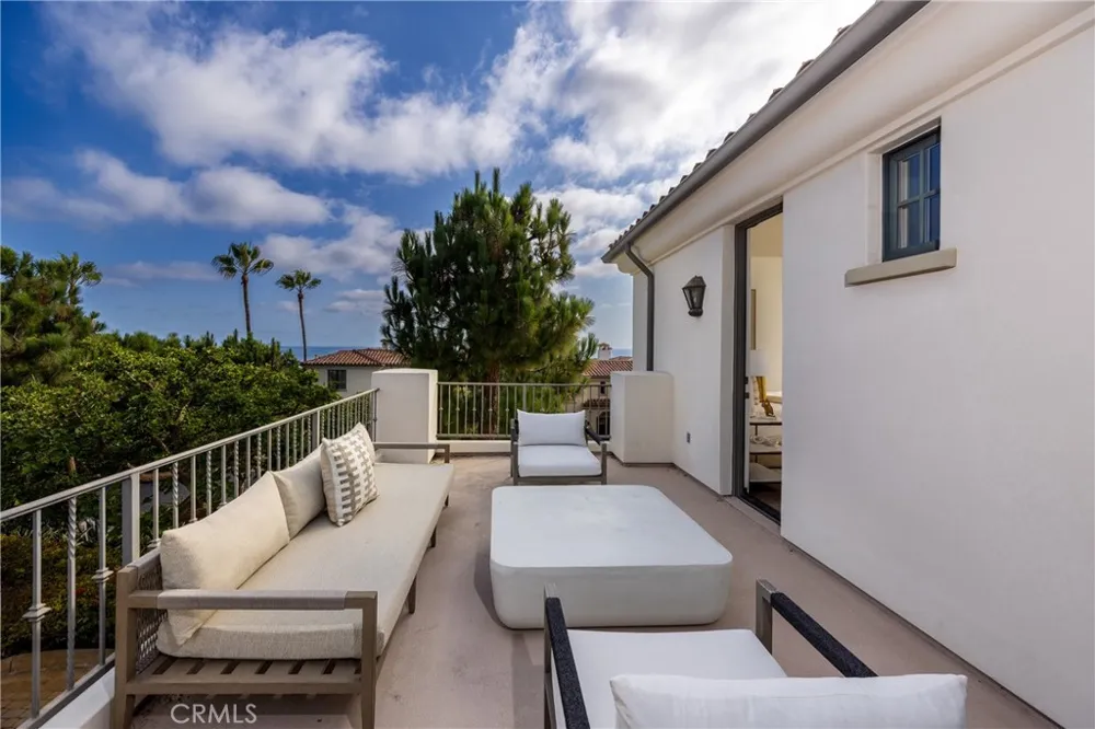 110 Sidney Bay Newport Coast, CA 92657