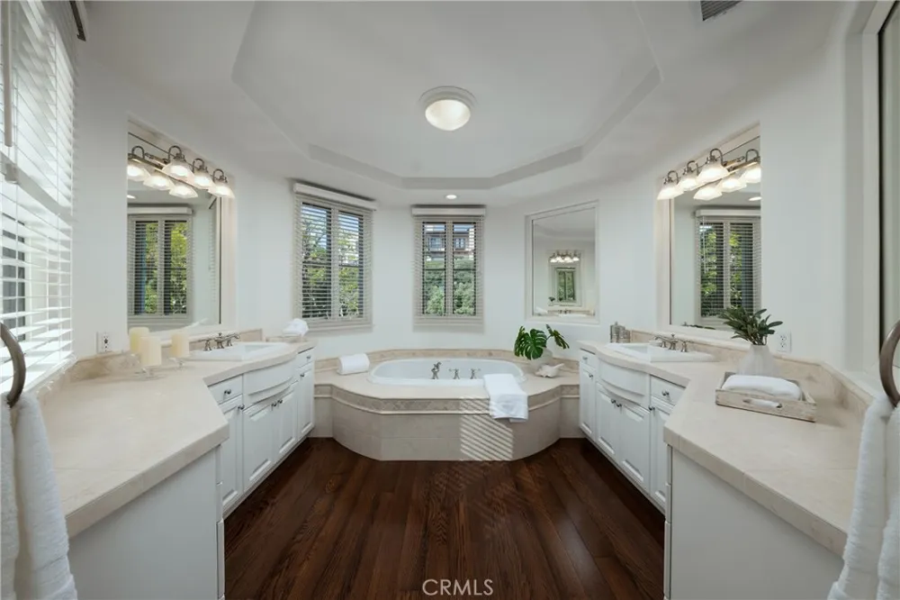110 Sidney Bay Newport Coast, CA 92657
