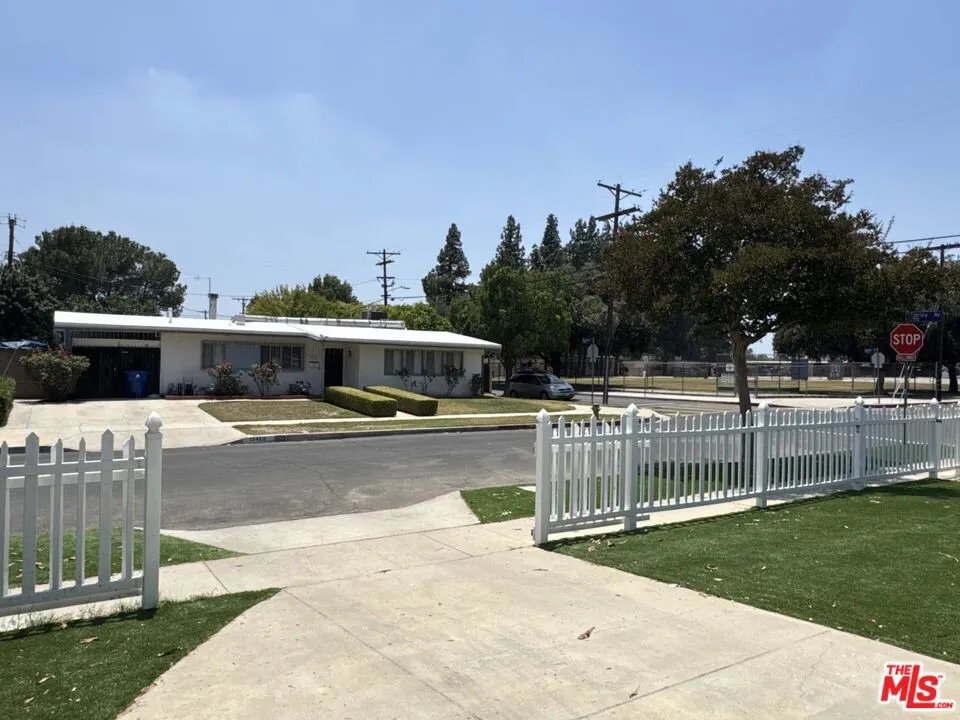 19459 Keswick Street Reseda, CA 91335
