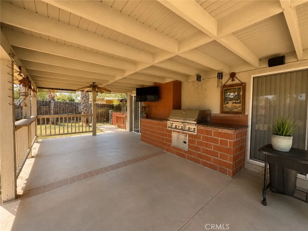 12696 Hackberry Moreno Valley, CA 92553