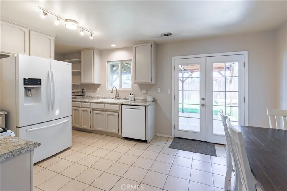 9 Coarse Gold Road Oroville, CA 95965