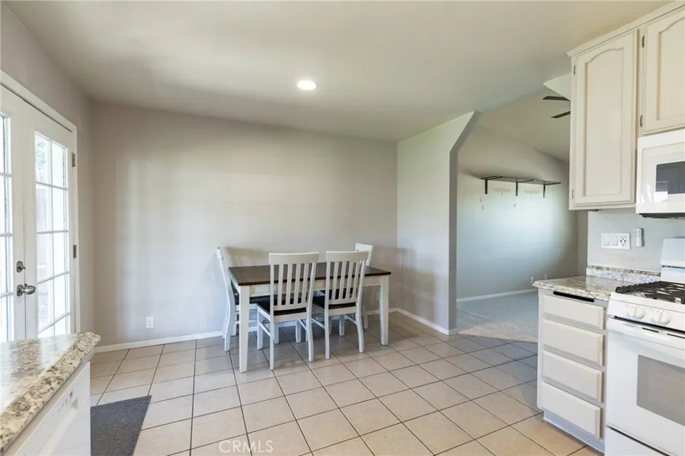 9 Coarse Gold Road Oroville, CA 95965