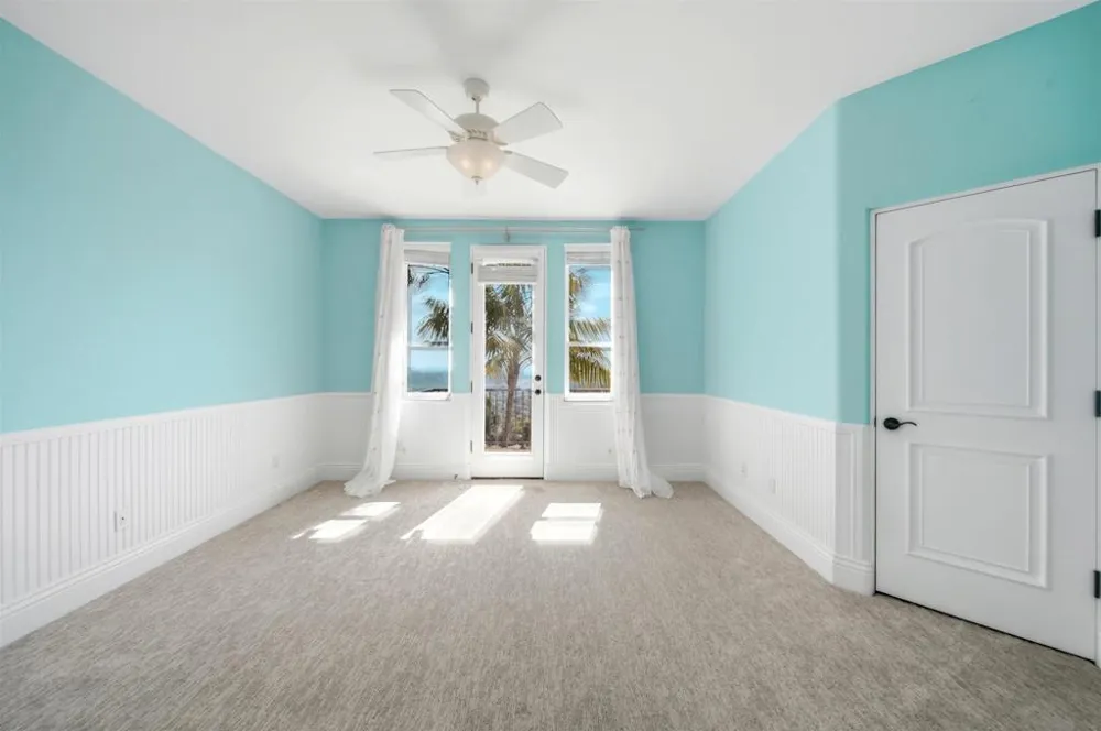 7149 Obelisco Cir Carlsbad, CA 92009