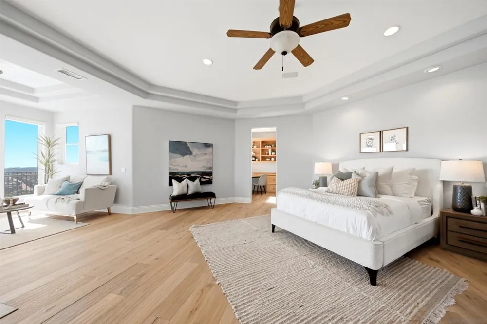 7149 Obelisco Cir Carlsbad, CA 92009