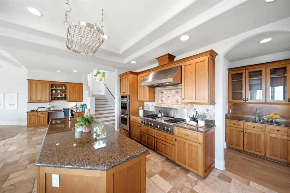 7149 Obelisco Cir Carlsbad, CA 92009