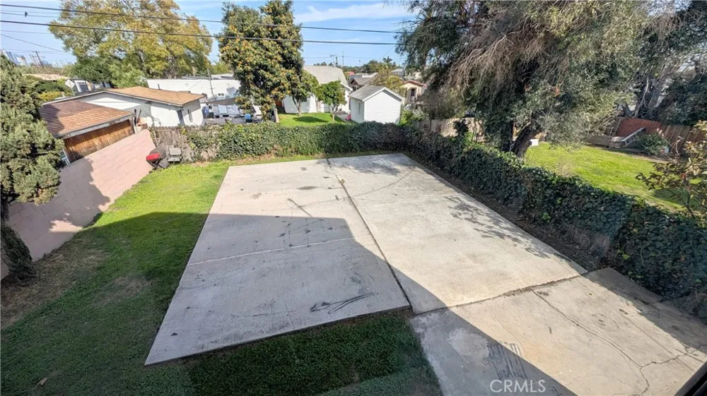 3854 Arlington Avenue Los Angeles, CA 90008