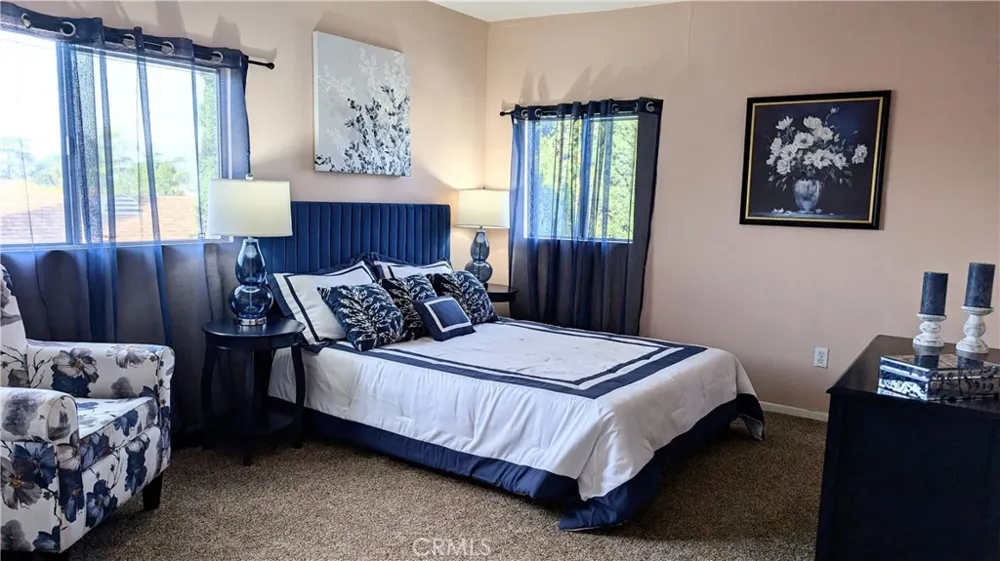 3854 Arlington Avenue Los Angeles, CA 90008