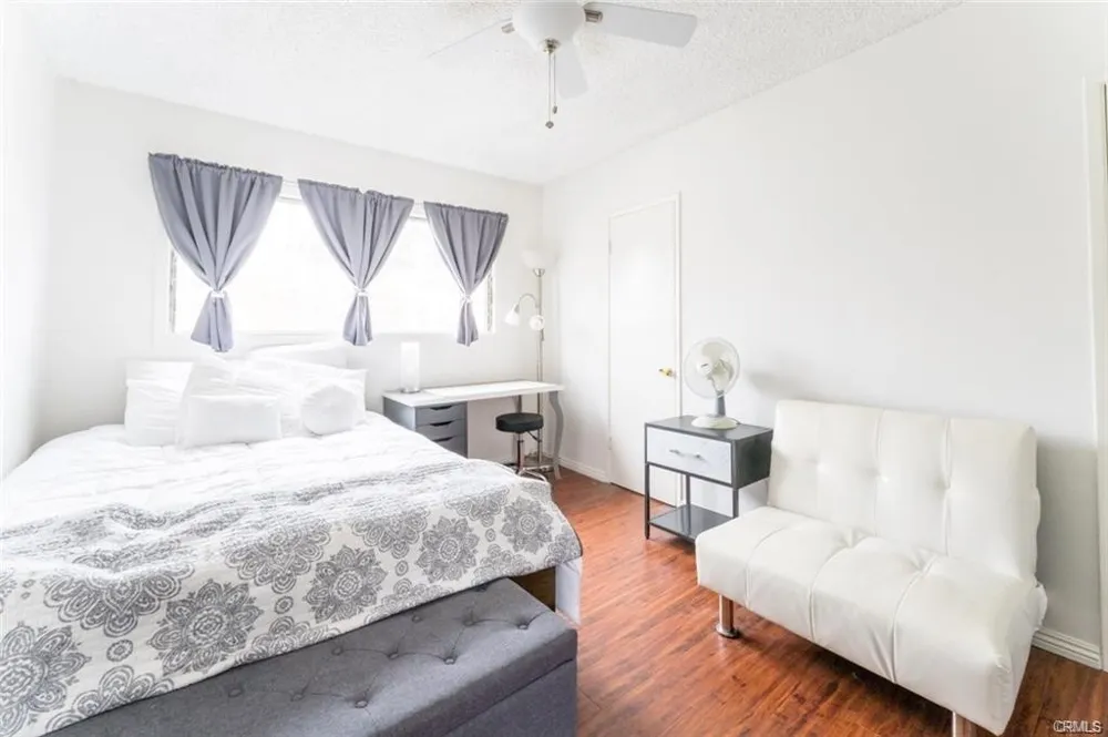 943 19th Santa Monica, CA 90403