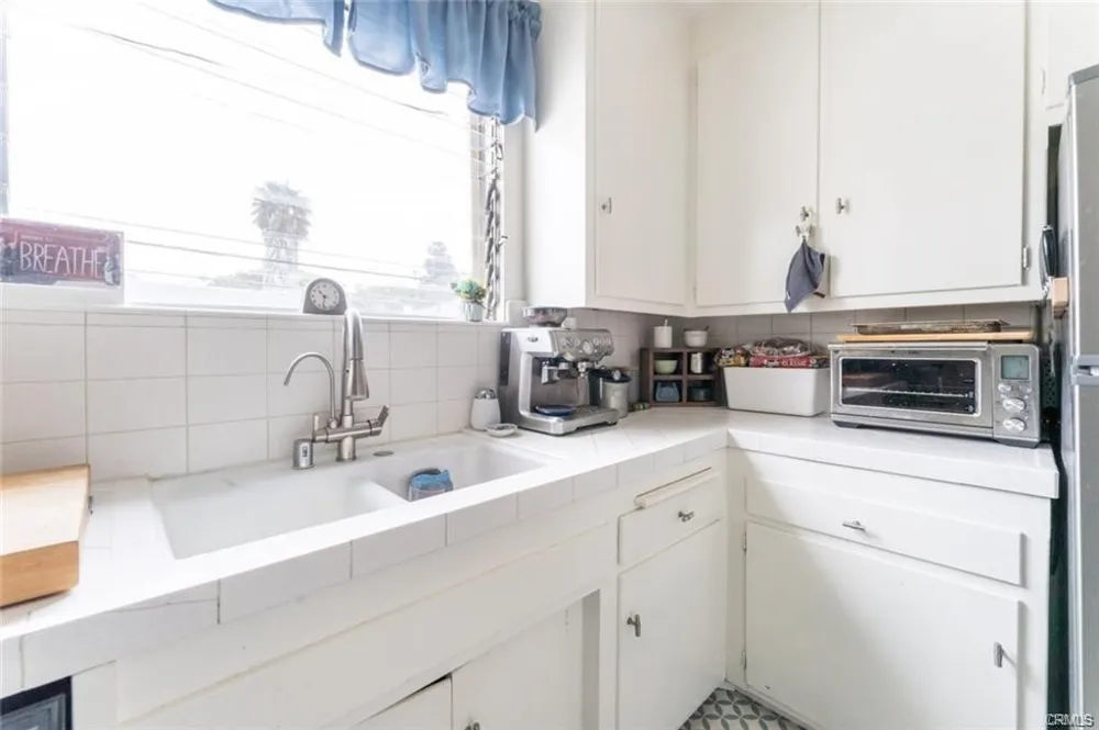 943 19th Santa Monica, CA 90403