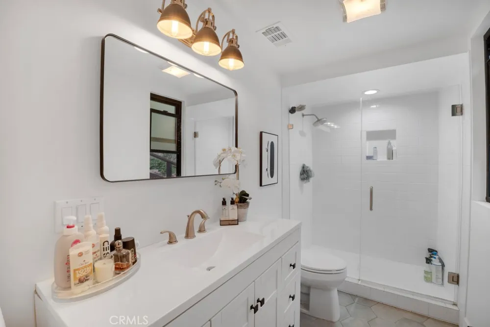 23680 Summit Calabasas, CA 91302