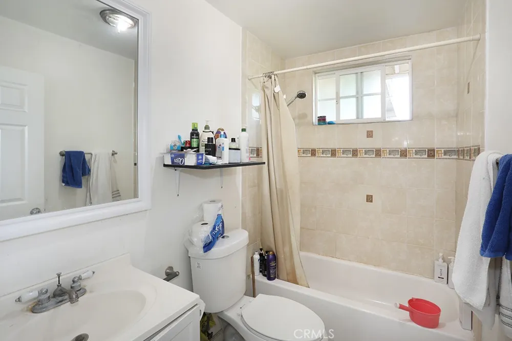 14902 Purdy Midway City, CA 92655