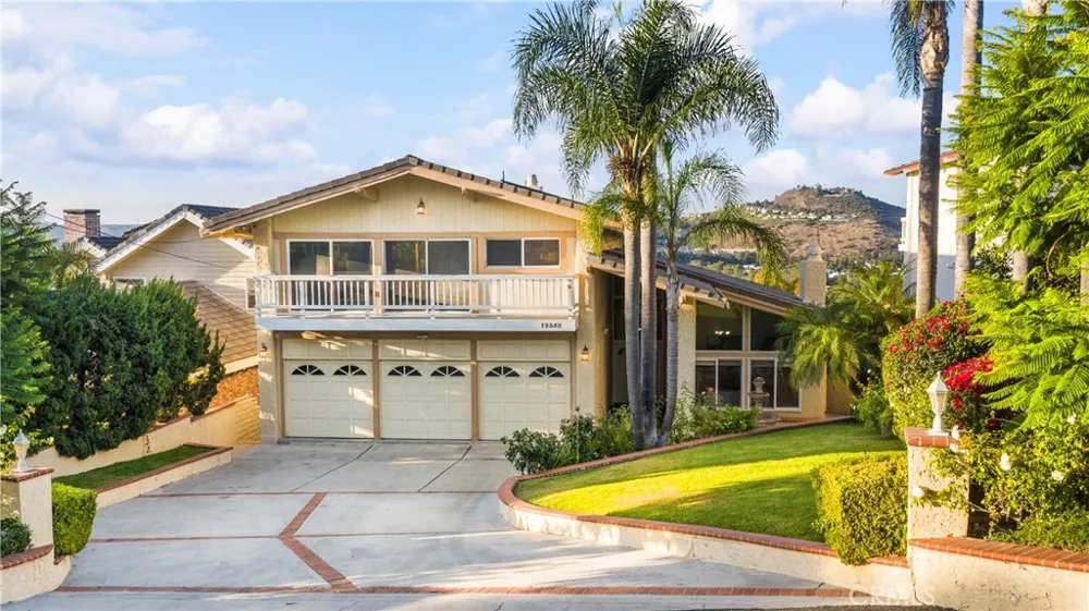 12352 Baja Panorama North Tustin, CA 92705