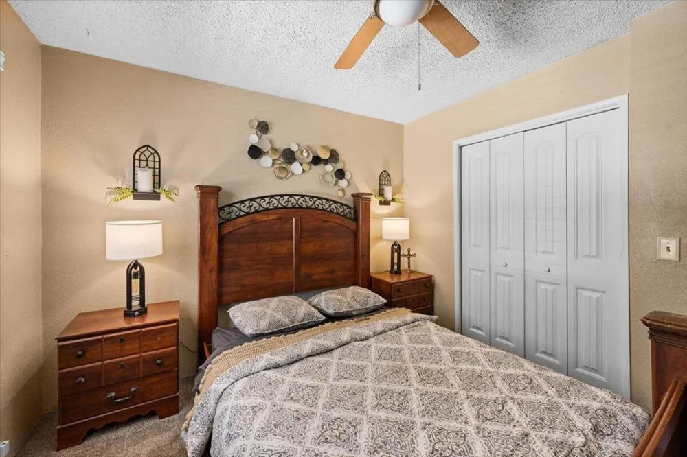 819 Holmes Lane Sugarloaf, CA 92386