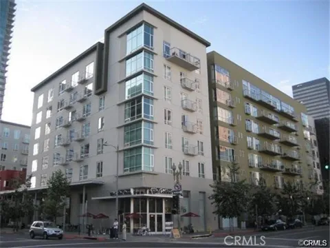 645 W 9th Street #618