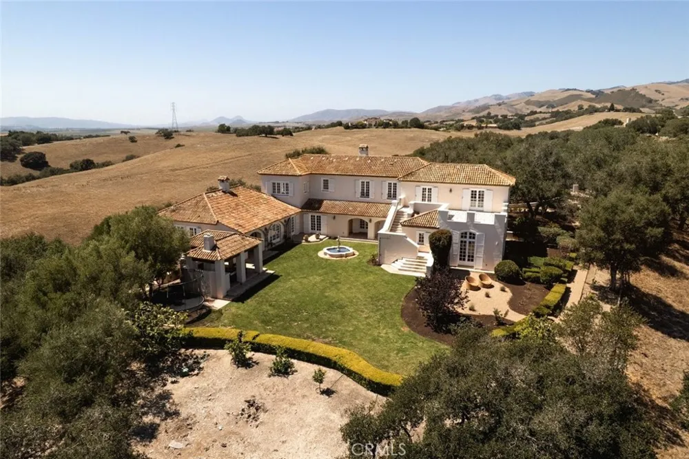 2520 Nightshade Place Arroyo Grande, CA 93420
