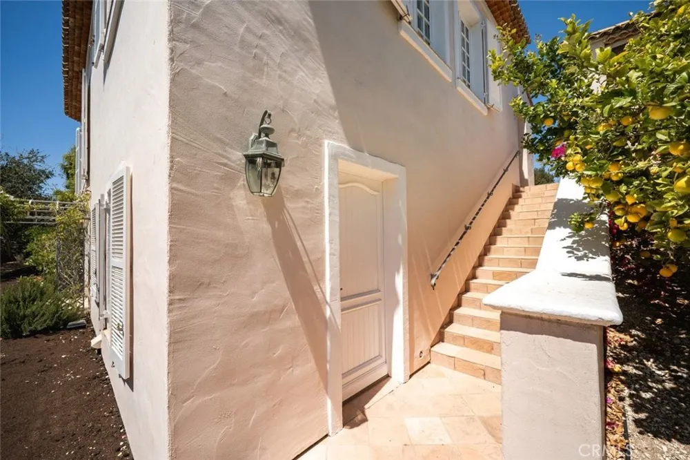 2520 Nightshade Place Arroyo Grande, CA 93420