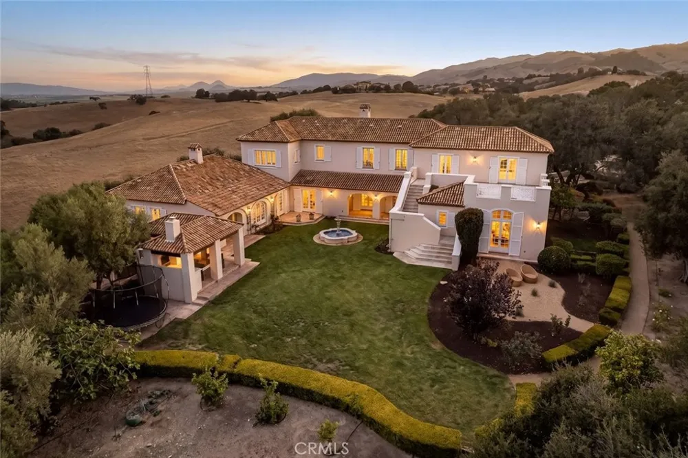 2520 Nightshade Place Arroyo Grande, CA 93420