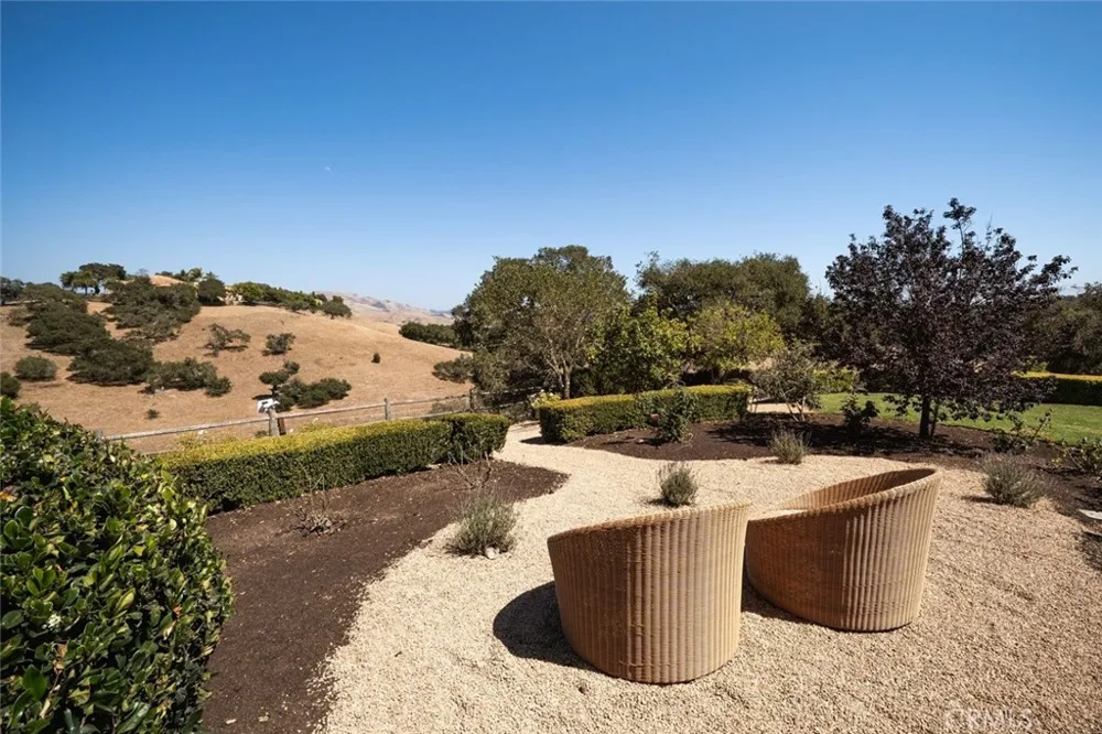 2520 Nightshade Place Arroyo Grande, CA 93420