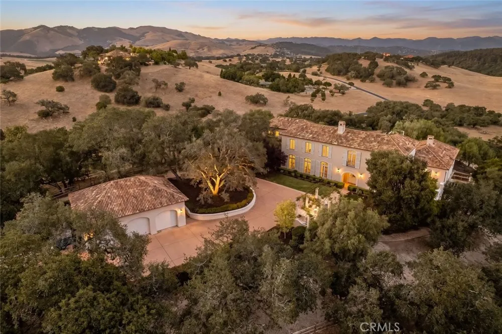 2520 Nightshade Place Arroyo Grande, CA 93420