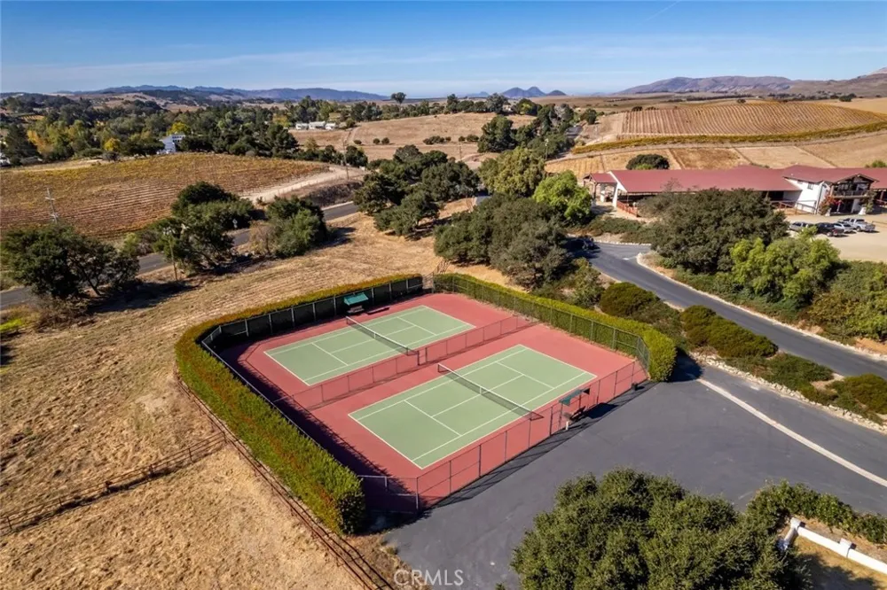 2520 Nightshade Place Arroyo Grande, CA 93420