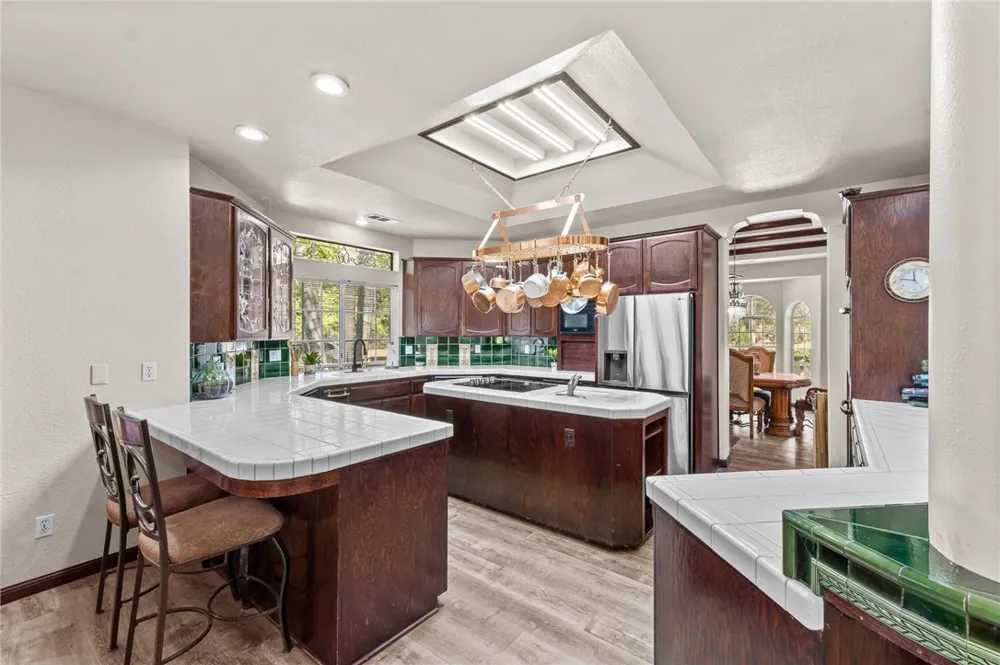 32933 Success Valley Drive Porterville, CA 93257