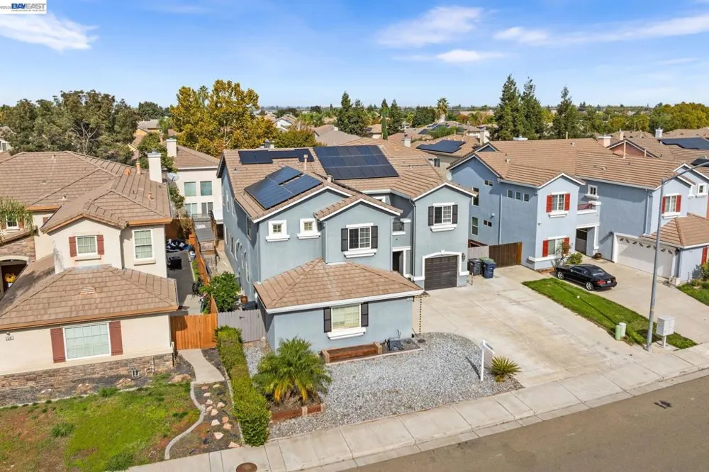 1531 Riverview Ave Tracy, CA 95377