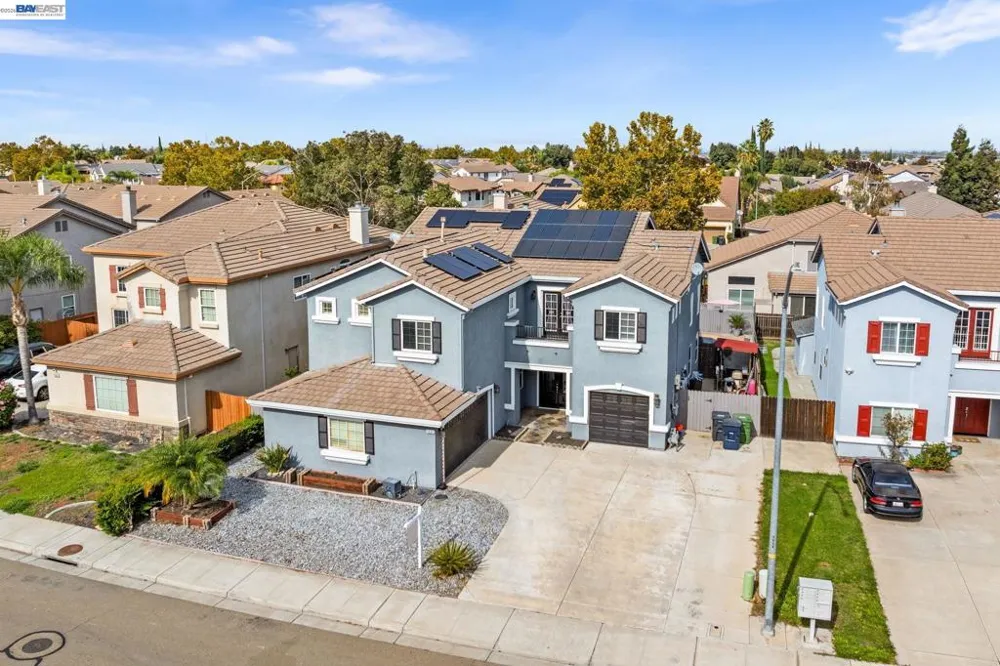 1531 Riverview Ave Tracy, CA 95377