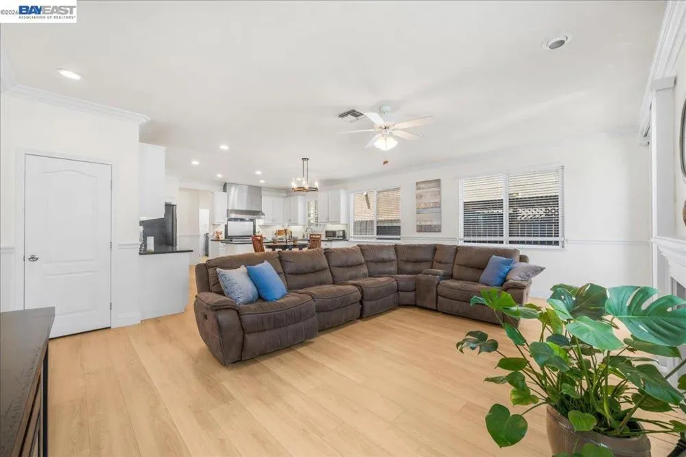 1531 Riverview Ave Tracy, CA 95377
