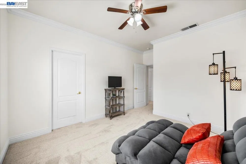 1531 Riverview Ave Tracy, CA 95377