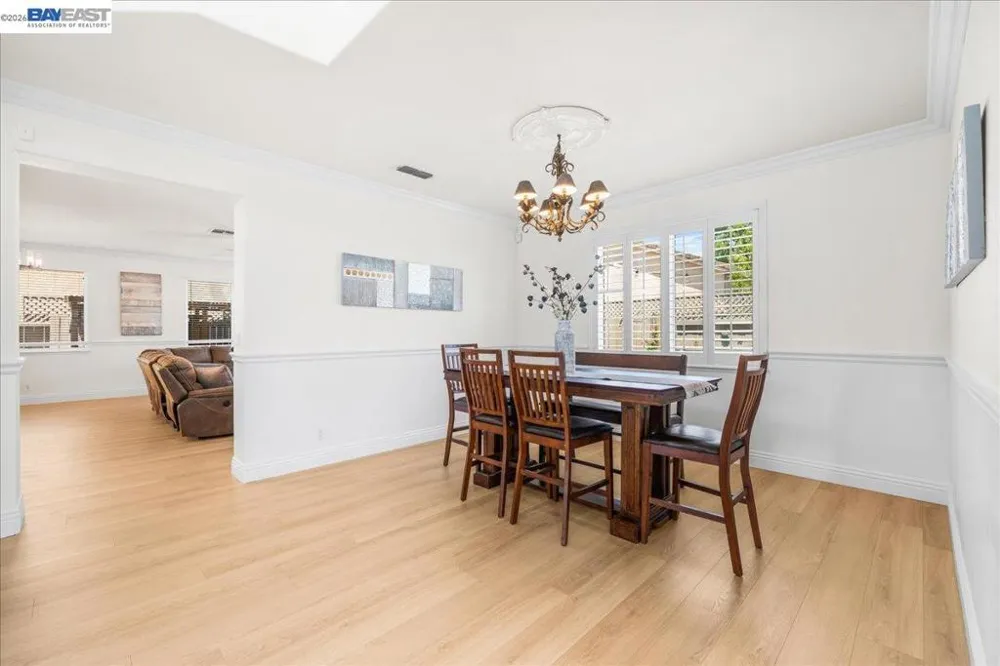 1531 Riverview Ave Tracy, CA 95377
