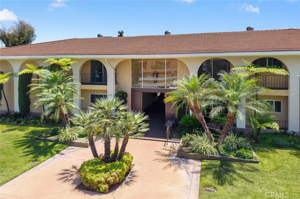 620 W Huntington #216 Arcadia, CA 91007